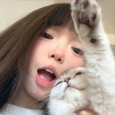 我们都无法成为大人